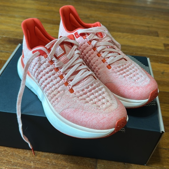 Rabbit Dream Chaser Women’s Running Shoes, Blushing Rose, Sz 9.5 - Picture 6 of 10